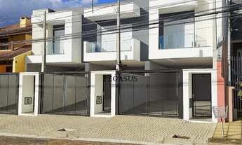 Imagem 2: Lindo Sobrado, 3 dormitórios, 3 suíte, 2 banheiro, 2 vagas na garagem, 150M² de Área Const