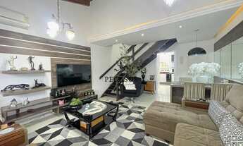 Imagem 2: Sobrado com Piscina