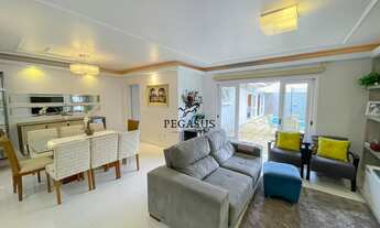 Imagem 4: COM PISCINA, 4 dormitórios, 1 suítes, 3 banheiro, 2 vagas na garagem, 210M² de Área Constr