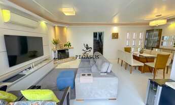 Imagem 6: COM PISCINA, 4 dormitórios, 1 suítes, 3 banheiro, 2 vagas na garagem, 210M² de Área Constr