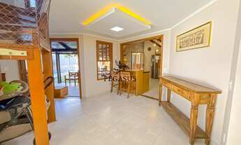 Imagem 5: Casa Alto Padrão com 4 Dormitórios e 258m² | Cristo Rei