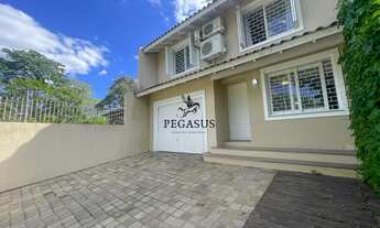 Imagem 2: Sobrado semimobiliado e amplo no bairro Santo André em São Leopoldo