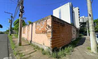 Imagem 4: Belo terreno de esquina no bairro Morro do Espelho em São Leopoldo. Terreno plano. Localiz