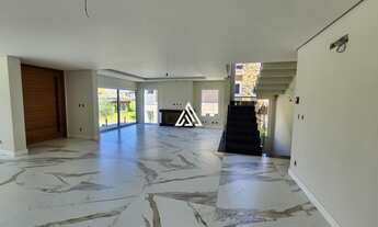 Imagem 3: Casa NOVA espetacular a venda em Canela com 5 suítes