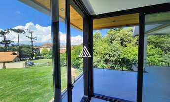 Imagem 6: Casa Elegance - em Canela com 3 suítes, elevador e piscina aquecida privativa