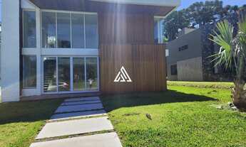 Imagem: Casa NOVA com 4 suítes a venda no centro