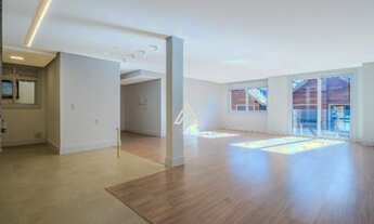 Imagem 2: Cobertura no centro de Canela com 3 dormitórios