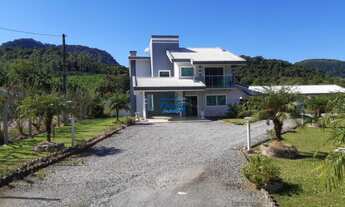 Imagem 2: Sobrado com 04 Quartos Sendo 02 Suítes em Schroeder - Bairro Bracinho