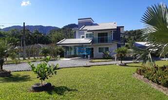 Imagem 6: Sobrado com 04 Quartos Sendo 02 Suítes em Schroeder - Bairro Bracinho