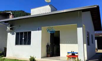 Imagem: Casa com 02 Quartos em Schroeder no Bairro