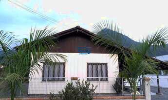 Imagem: Casa de madeira com 02 quartos em Schroeder