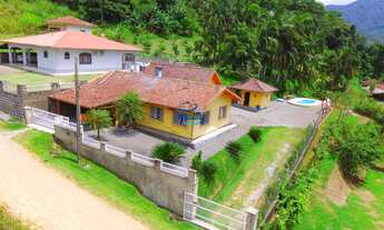 Imagem: Casa com 03 Quartos em Jaraguá do Sul