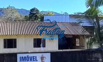 Imagem: Casa com 02 Quartos no Bairro Bracinho