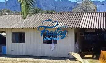 Imagem 2: Casa com 02 Quartos no Bairro Bracinho