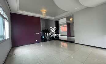 Imagem: Casa localizada em bairro nobre da região