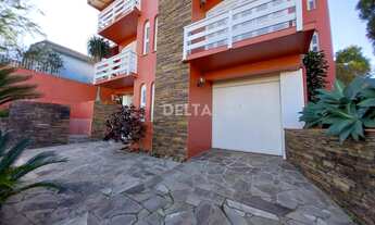 Imagem 4: Casa com 399 m² construídos no Bairro Primavera em Novo Hamburgo