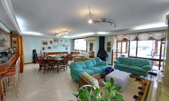 Imagem 4: Ampla Cobertura Próxima ao Mercado Bourbon no Pátria Nova