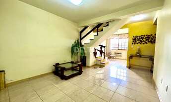 Imagem 3: Casa com 3 dormitórios sendo 1 suíte, 1 vaga de garagem e excelente espaço com churrasquei