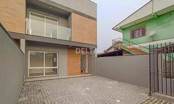 Imagem 3: Imóvel #03 em Novo Hamburgo - Casa com churrasqueira e sacada