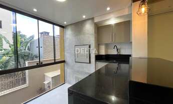 Imagem 3: Apartamento com 77 m², 2 dormitórios (um é suíte com hidro), sacada integrada com churrasq