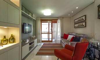 Imagem 4: Casa em Novo Hamburgo - Boa Vista, com piso laminado e mobiliada