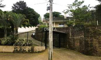 Imagem: Casa com 3 dormitórios, 1 suíte e garagem