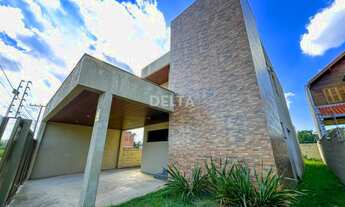 Imagem 2: Casa Semimobiliada à Venda, 3 Dormitórios sendo 1 Suíte, 2 Vagas de Garagem - Novo Hamburg