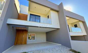 Imagem: Casa com 3 Suítes à venda, com área construída