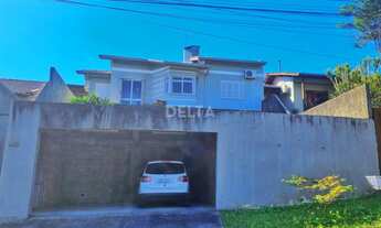 Imagem 2: Casa Térrea com 124,61 m2 de área construída, e um terreno com 300 m2,localizada no bairro