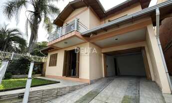 Imagem: Casa com 3 quartos, próxima à Rua Guia