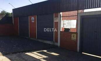 Imagem: Amplo Terreno próximo à Prefeitura no