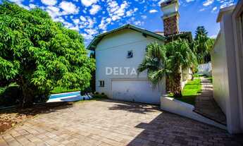 Imagem 7: Casa À Venda, 3 Dormitórios sendo 2 Suítes, 5 Banheiros, 2 Vagas de Garagem, com 339m² - N