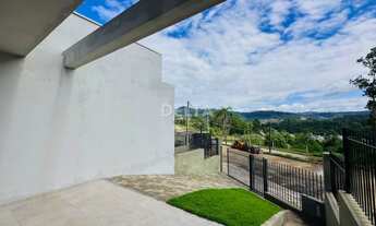 Imagem 2: Casa com 2 dormitórios, 1 suíte e vaga de garagem no Bairro Firenze em Campo Bom