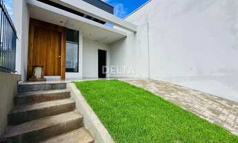 Imagem: Casa com 2 dormitórios, 1 suíte e vaga