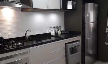 Imagem 3: Lindo Apartamento Semimobiliado com 02 quartos e vaga de estacionamento