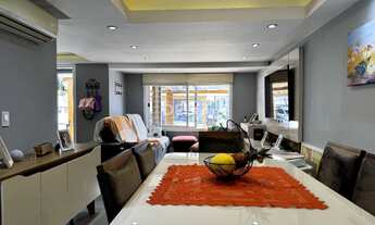 Imagem 3: Casa em condomínio fechado com 03 quartos, sendo 01 suíte, 2 vagas e piscina privativa no