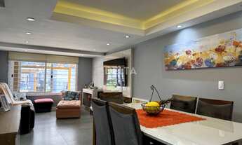 Imagem 2: Casa em condomínio fechado com 03 quartos, sendo 01 suíte, 2 vagas e piscina privativa no