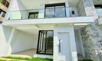 Imagem 2: Sobrado contemporâneo com 3 dormitórios, sendo 1 Suíte e Garagem para 2 Carros - Em Campo