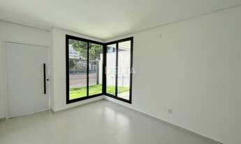 Imagem 4: Sobrado contemporâneo com 3 dormitórios, sendo 1 Suíte e Garagem para 2 Carros - Em Campo