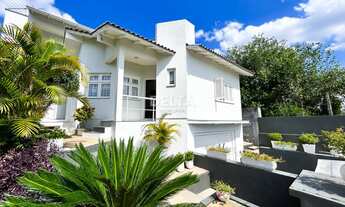 Imagem: Excelente Casa com 3 Dormitórios, sendo