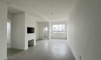 Imagem 1: Apartamento com 2 dormitórios e vaga de garagem coberta, 65 m² - Centro de Tramandaí/RS