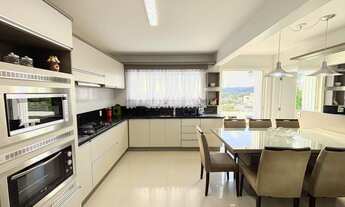 Imagem 7: Belissíma casa de 4 dormitórios a venda por R$1.250.000,00