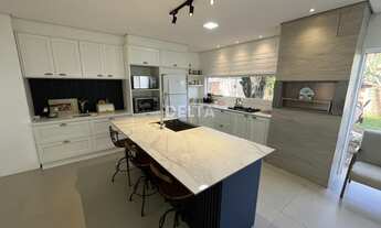 Imagem: Casa plana, no bairro Lira, em Estância