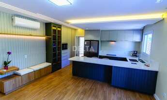 Imagem: Casa com SALA COMERCIAL e 03 quartos à