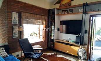 Imagem 3: Sobrado à venda em Novo Hamburgo - Jardim Mauá - Com piscina e churrasqueira