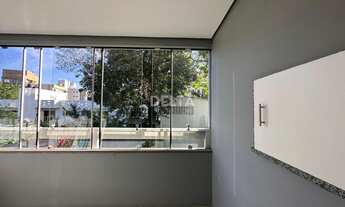 Imagem 4: Apartamento semimobiliado à venda com 02 quartos, 02 banheiros, 01 vaga coberta. Amplo, 80