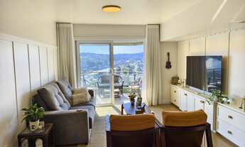 Imagem 2: Apartamento amplo, com 122m² de privativa, 03 quartos, 01 suíte, 01 vaga de garagem. Ao la