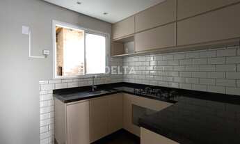 Imagem 5: Oportunidade! Casa toda reformada em condomínio fechado com 02 quartos e 01 vaga