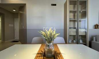 Imagem 3: Apartamento MOBILIADO E DECORADO, com 2 quartos (um deles suíte) e vaga coberta, à venda