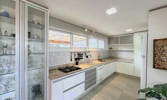 Imagem 3: Casa Mobiliada com 3 quartos, sendo 3 suítes no Bairro Boa Vista - Em Novo Hamburgo